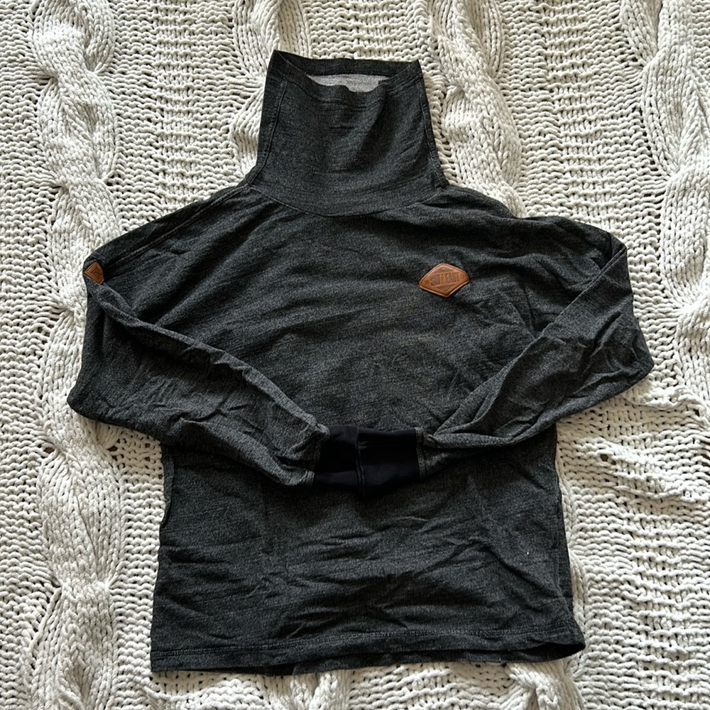 Ski the East Women’s classic funnel neck (M) in charcoal.